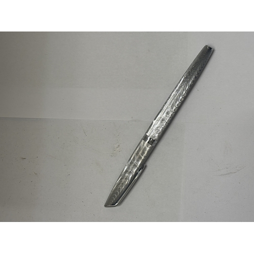 55 - A WATERMAN FOUNTAIN PEN WITH AN 18 CT GOLD NIB