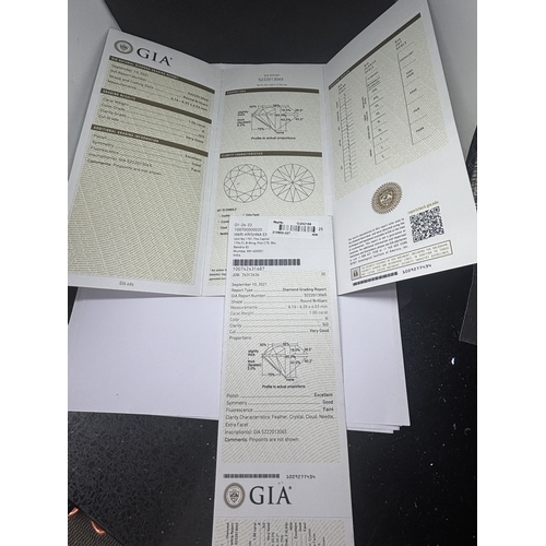 615 - A MARKED 14 CARAT GOLD RING WITH A 1 CARAT SOLITAIRE DIAMOND SIZE O IN A PRESENTATION BOX WITH GIA C... 