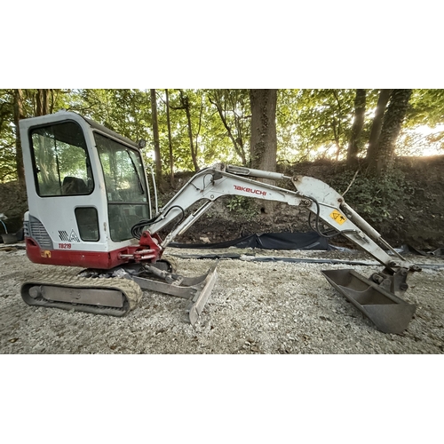 126 - A TAKEUCHI TB219 LONG ARM EXCAVATOR WITH 4 BUCKETS  3893 RECORDED HOURS + VAT