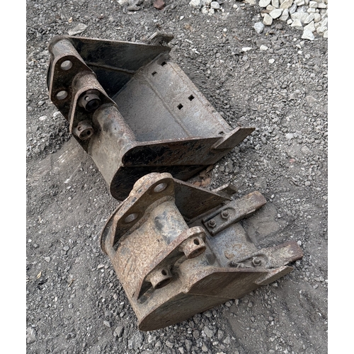 127 - A JCB 8008 CTS MICRO EXCAVATOR WITH 3 BUCKETS 674 RECORDED HOURS  + VAT