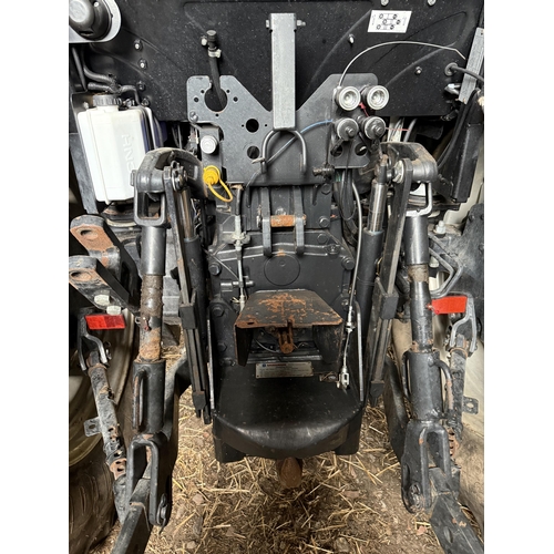 192 - 2018 CASE IH FARMHALL 85A TRACTOR 770 HOURS 85HP PO68DZE WITH MX U406 FORE END LOADER 770 HOURS ONE ... 