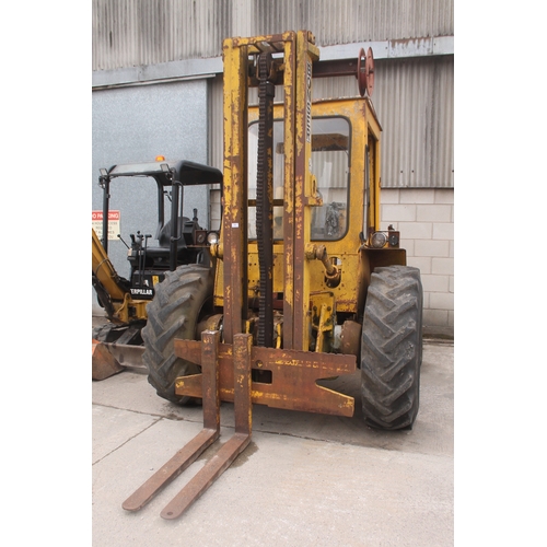 203 - A HEAVY TERRAIN BONSER FORK LIFT   + VAT
