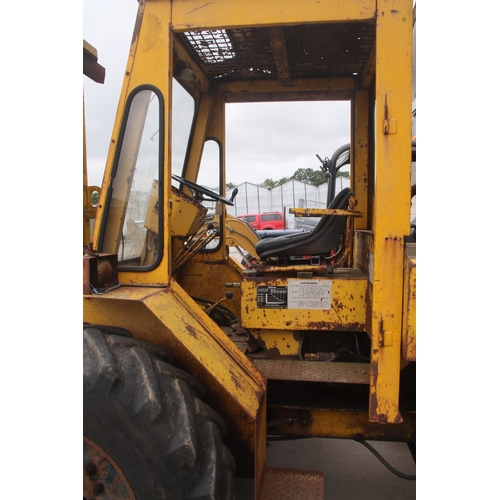 203 - A HEAVY TERRAIN BONSER FORK LIFT   + VAT