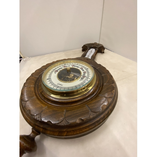36 - A JULIUS GISCHARD WOODEN ANEROID BANJO BAROMETER THERMOMETER WITH PORCELAIN DIAL