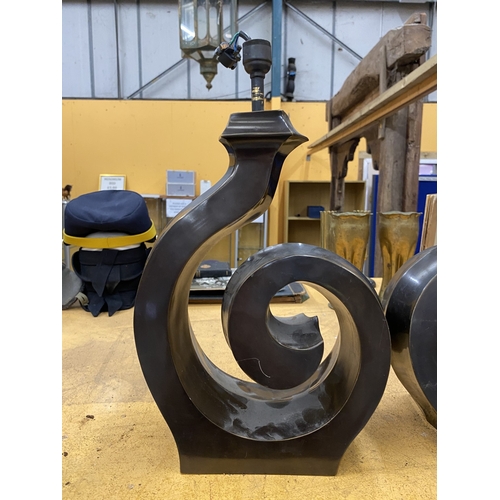 50 - A PAIR OF ITALIAN BRONZE SPIRAL LAMPS, HEIGHT 36CM