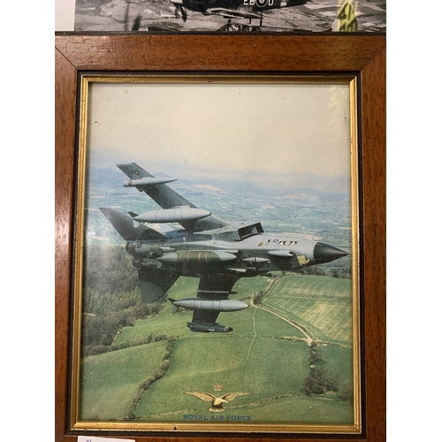 302 - A COLLECTION OF FIVE RAF WORLD WAR I AND WORLD WAR II PICTURES OF PLANES