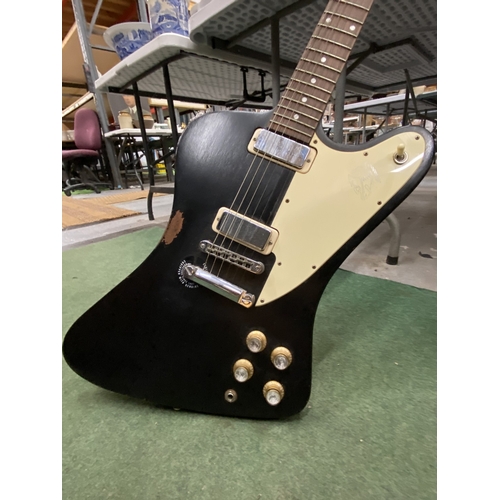 1 - A GIBSON FIREBIRD 2012 70'S TRIBUTE ELECTRIC GUITAR, MADE IN U S A, REG NO. 115721415