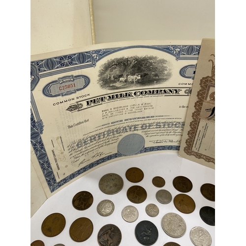 18 - A COLLECTION OF COINS TO INCLUDE A SILVER QUEEN WILHELMINA 2½ GUILDERS DATED 1930, A QUEEN VICTORIA ... 