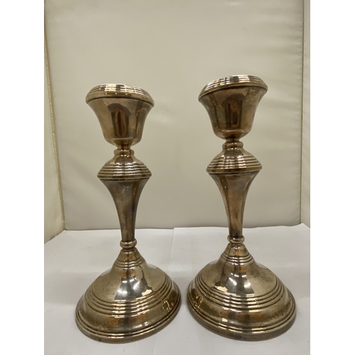 3 - A PAIR OF HALLMARKED BIRMINGHAM CANDLESTICKS WITH FILLED BASES, GROSS WEIGHT 697g