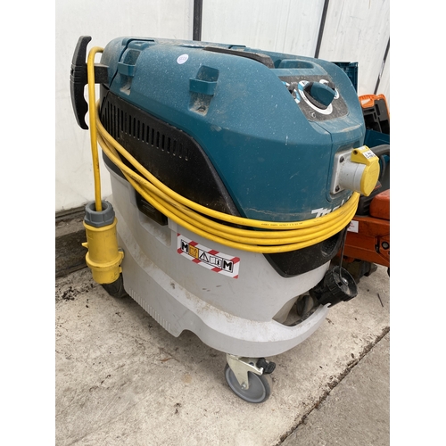 69 - A MAKITA INDUSTRIAL VACUUM CLEANER BELIEVED WORKING BUT NO WARRANTY  NO VAT