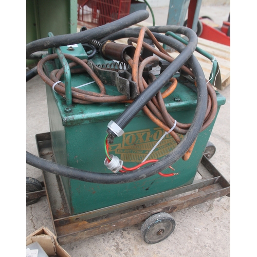 86 - AN OXFORD RT 140 ELECTRIC OIL COOLED ARC WELDER  NO VAT