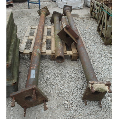 1032 - 3 ANTIQUE COLUMNS 1 BROKEN 12FT + VAT
