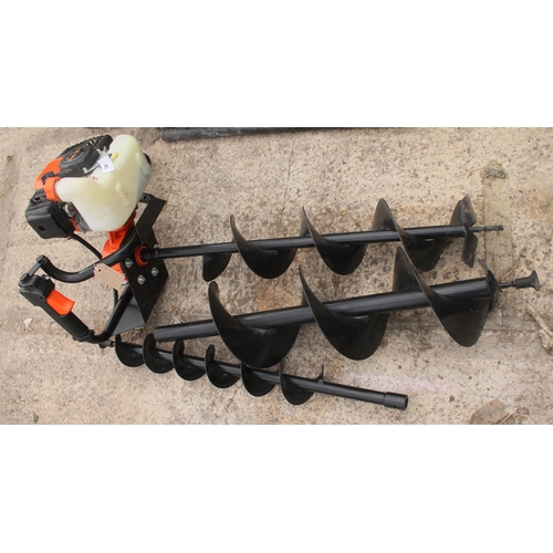 46 - A NEW SHERPA POST BORER WITH 2 POST BORERS IN WORKING ORDER  NO VAT