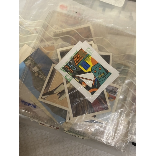 52 - A BOX CONTAINING THREE ROYAL MAIL PRESENTATION PACK ALBUMS PLUS A FILE BOX CONTAINING THE LINCOLN PO... 