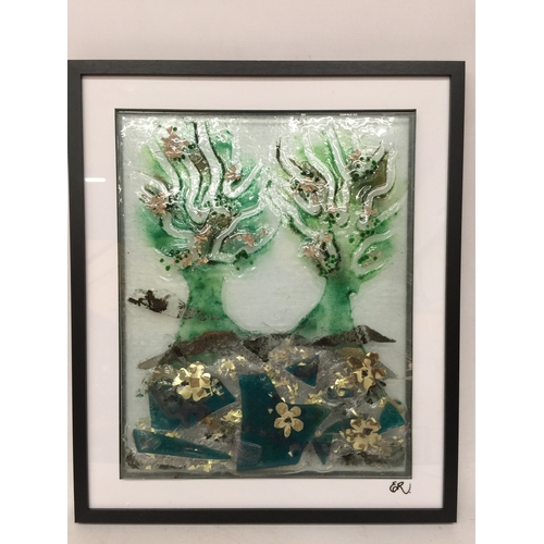 29 - AN ORIGINAL FUSED GLASS SCULPTURE BY ICELANDIC DESIGNER ELLA ROSINKRANS, 63CM X 53CM
