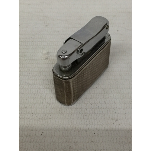 33 - A SILVER VINTAGE COLIBRI LIGHTER