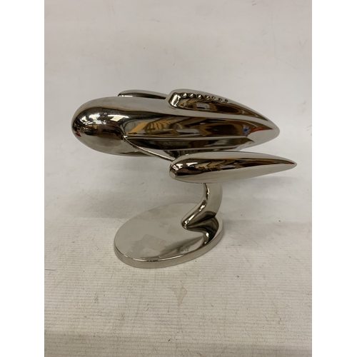 45 - A CHROME FLASH GORDON SPACESHIP, HEIGHT 19CM, HEIGHT 25CM