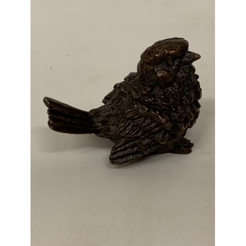 53 - A BRONZE FIGURE OF A BIRD, HEIGHT 5CM
