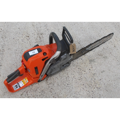 31 - A HUSQVARNA 562XP CHAINSAW  NO VAT