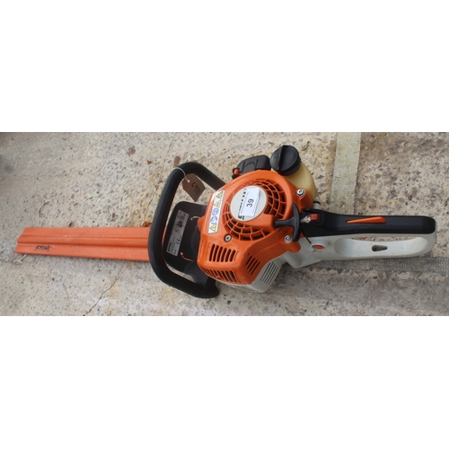 39 - A STIHL HS45 HEDGE CUTTER IN GOOD WORKING ORDER  NO VAT