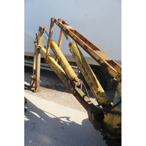 FORDSON SUPER MAJOR TRACTOR WITH WHITLOCK FRONT LOADER & REAR BACK HOE ...