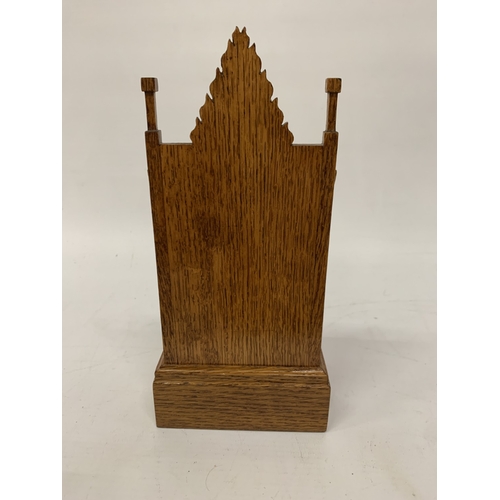 35A - A COLLECTION OF VINTAGE TREEN MONEY BOXES TO INCLUDE A CORONATION CHAIR, BOOK, ETC.,