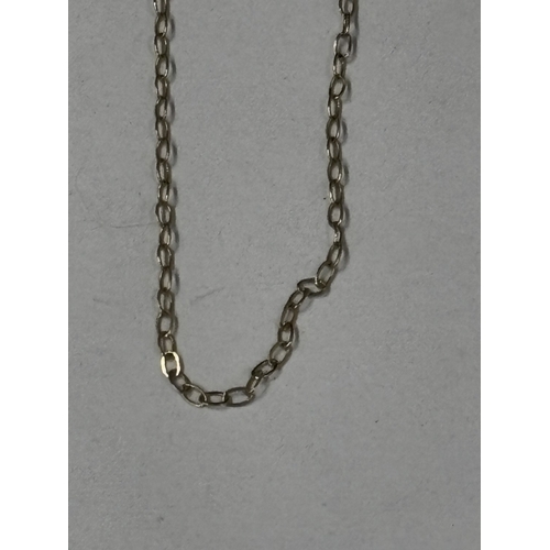 638 - A 10 CARAT GOLD FINE NECKLACE