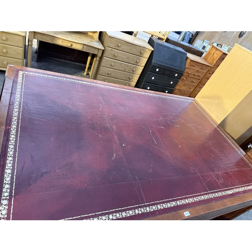 2739 - A 19TH CENTURY STYLE BOARDROOM TABLE WITH LEATHER TOP ON SQUARE LEGS, 84