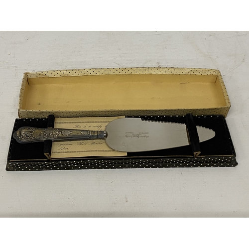 92 - A SILVER HANDLE CAKE KNIFE