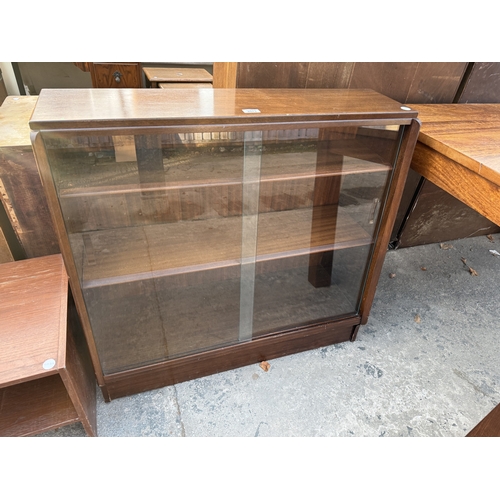 2573 - A G PLAN E GOMME RETRO BOOKCASE WITH TWO SLIDING DOORS, 36