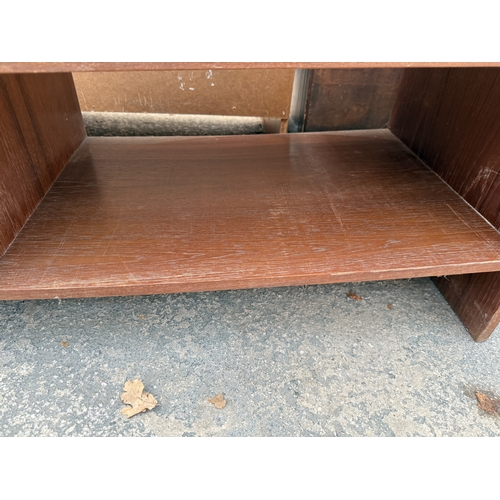 2574 - A RETRO TEAK COFFEE TABLE WITH PARTIALLY GLAZED TOP, 50