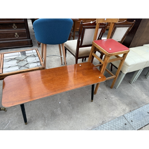 2639 - A 1950'S HIGH BACK STOOL AND RETRO COFFEE TABLE ON BLACK LEGS, 41.5