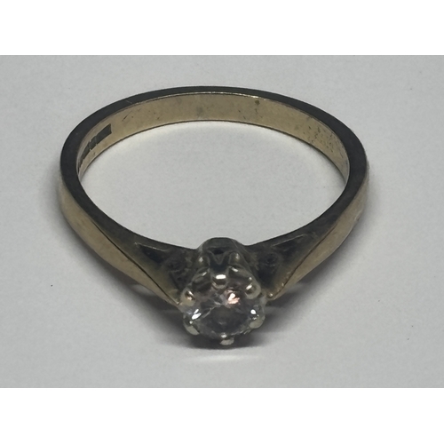512 - A MARKED 9 CARAT GOLD RING WITH DIAMOND SOLITAIRE SIZE N GROSS WEIGHT 2.49 GRAMS