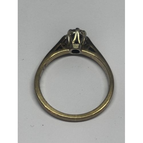 512 - A MARKED 9 CARAT GOLD RING WITH DIAMOND SOLITAIRE SIZE N GROSS WEIGHT 2.49 GRAMS