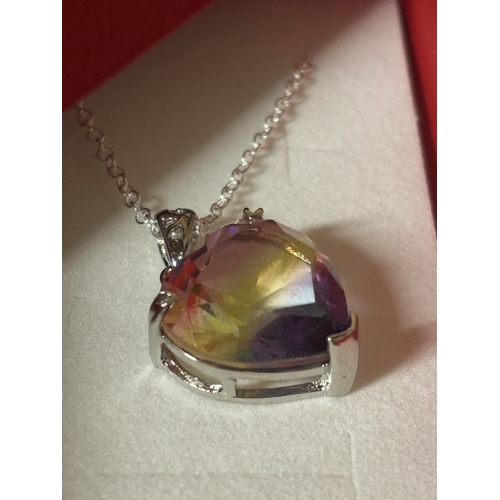 599 - A MARKED 925 MULTI TOURMALINE HEART NECKLACE IN A PRESENTATION BOX