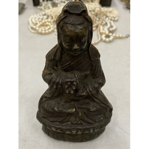 154 - A BRONZE BUDDHA