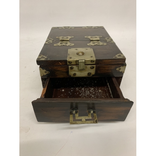70A - A VINTAGE CHINESE SHAVING/VANITY BOX , WITH BRASS BANDING, DRAWER AND MIRROR - MIRROR A/F