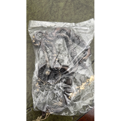 2713 - A MAHOGANY TWIN PEDESTAL DESK WITH INSET LEATHER TOP, 48