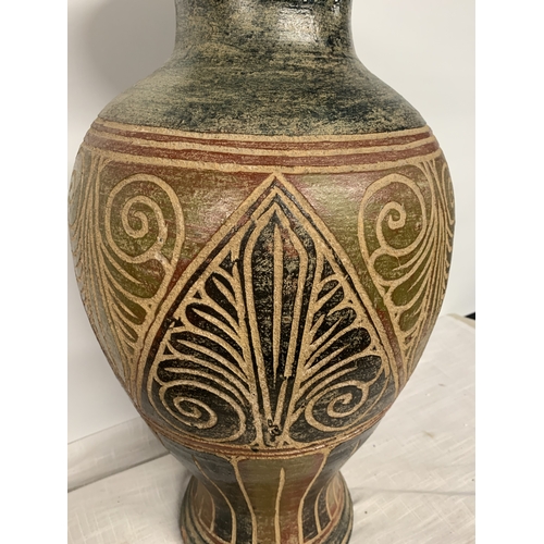 310 - A LARGE SARAWAK EARTHENWARE INCISED PATTERNED VASE - 60 CM