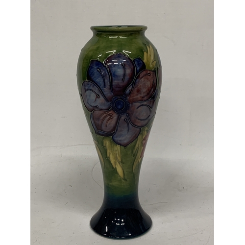 406 - A LARGE MOORCROFT ANENOME PATTERN VASE, HEIGHT 27CM