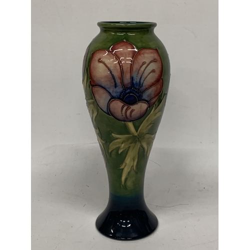 406 - A LARGE MOORCROFT ANENOME PATTERN VASE, HEIGHT 27CM