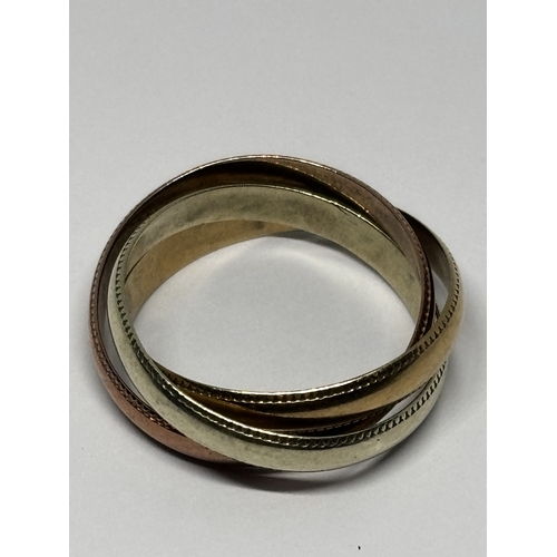 531 - A MARKED 9 CARAT GOLD THREE COLOUR RUSSIAN THREE BAND RING SIZE P GROSS WEIGHT 4.18 GRAMS