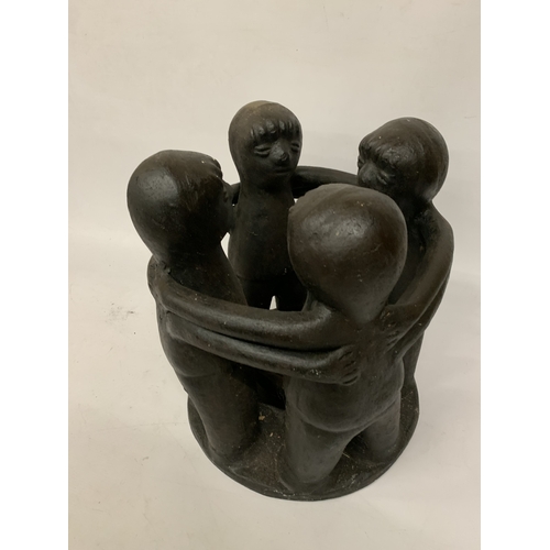 45 - A LARGE 'CIRCLE OF FRIENDS' FOLK ART SCULPTURE, HEIGHT 40CM, DIAMETER APPROX 34CM