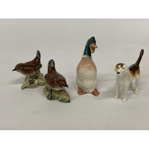 807 - FOUR BESWICK FIGURES TO INCLUDE TWO WRENS, A FOXHOUND AND A DUCK