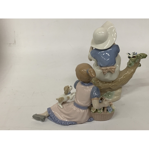 816 - TWO NADAL PORCCELAIN FIGURES OF GIRLS WITH BASKETS