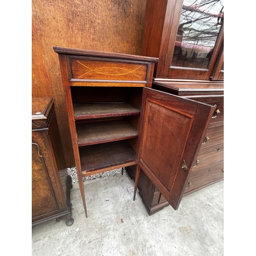 2510 - AN EDWARDIAN MAHOGANY AND INLAID SINGLE DOOR CUPBOARD ON TAPERING LEGS, 19
