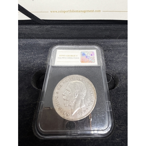 326A - A BOXED 1935 GEORGE V JUBILEE CROWN