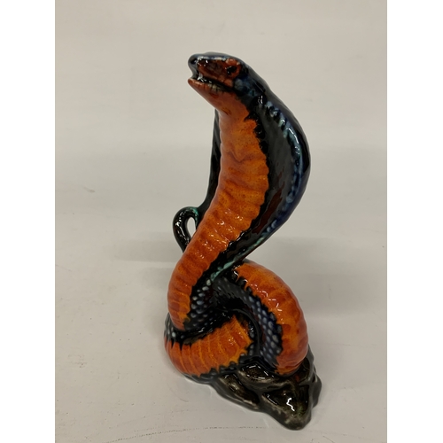 835 - AN ANITA HARRIS KING COBRA SNAKE, SIGNED IN GOLD