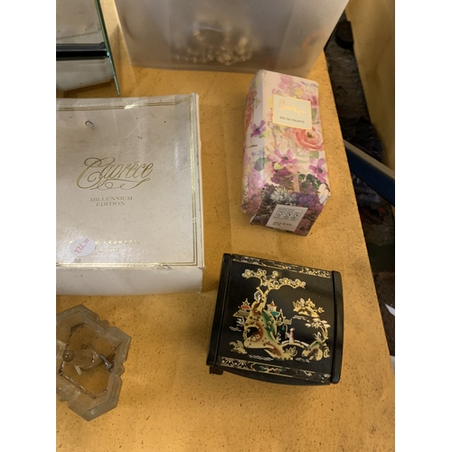 451 - A LARGE QUANTITY OF COSTUME JEWELLERY PLUS JEWELLERY BOXES, ETC