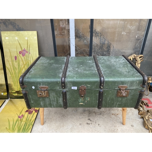 1516 - A VINTAGE COMPRESSED FIBRE TRAVEL TRUNK TABLE